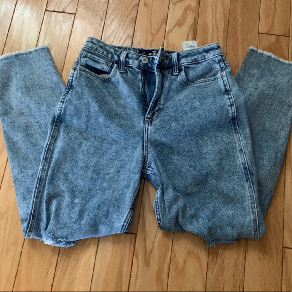 hollister mom jeans